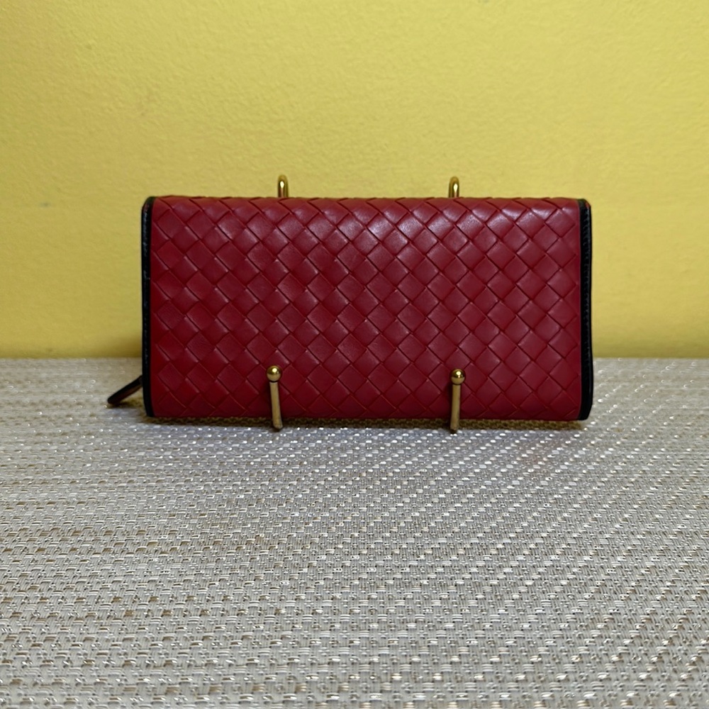 Bottega Veneta - Red Flap Wallet - Picture 3 of 16